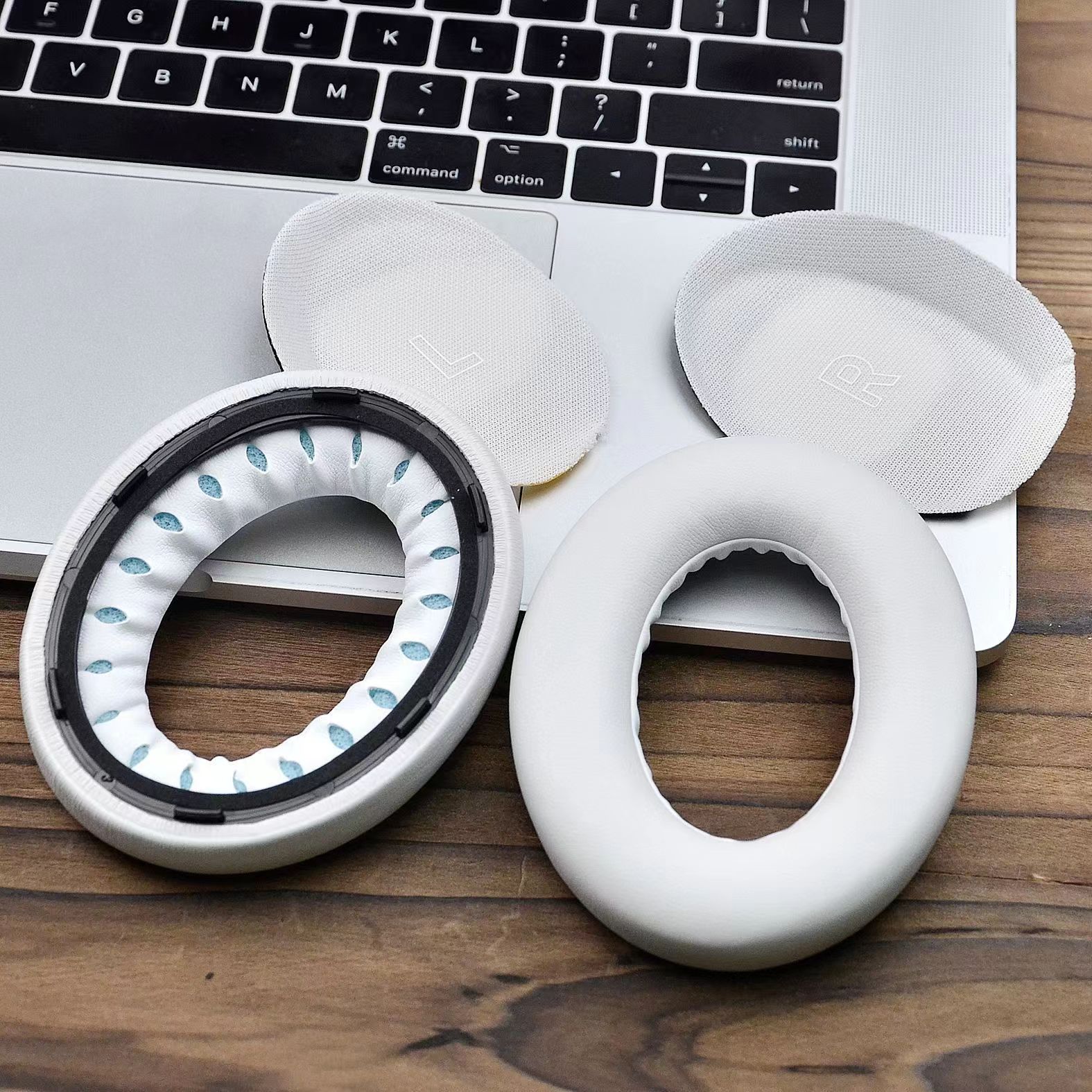 Cuscinetti auricolari per cuff - Bose Headphone Qc Ultra recensione e prezzo